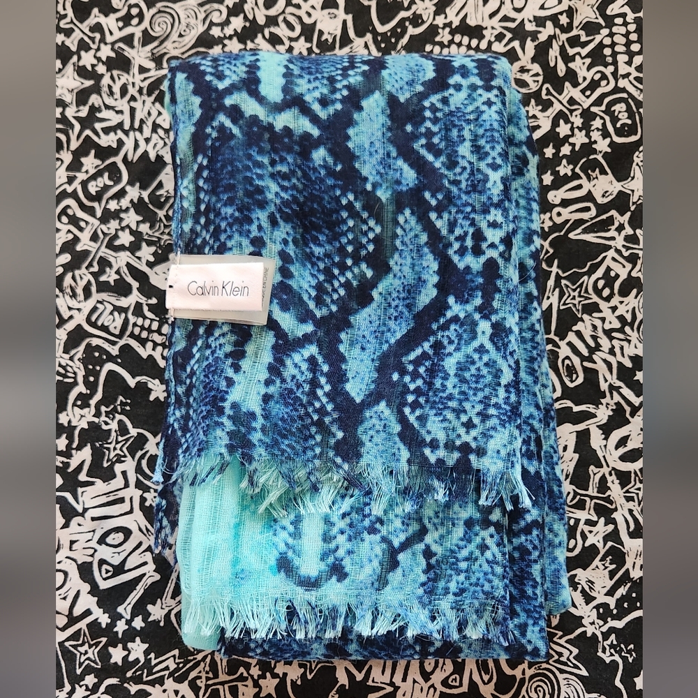 Calvin Klein Light Scarf Blue and Light Green